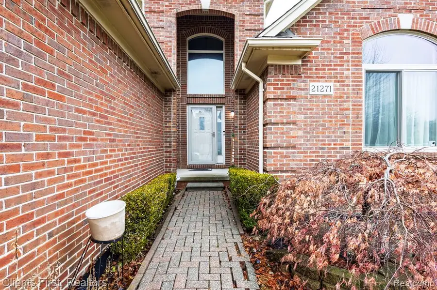 21271 Little River, Clinton Township, MI  - #3