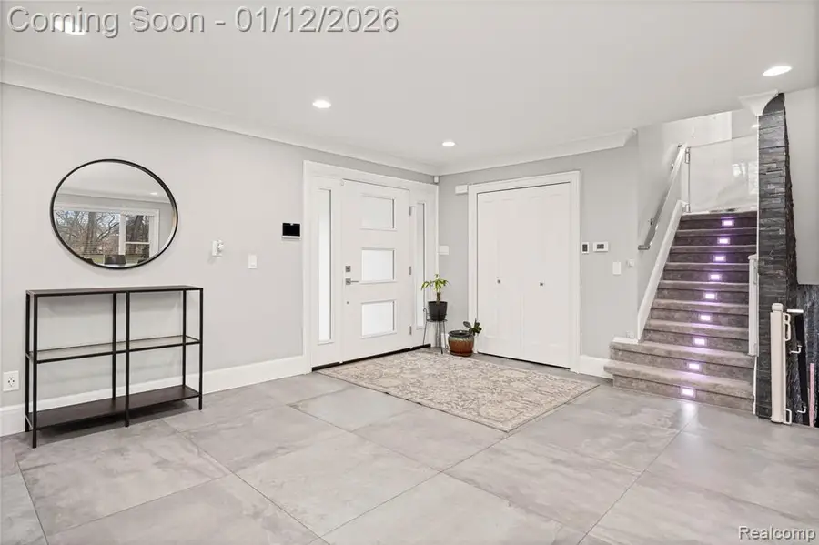 15879 Millar, Clinton Township, MI  - Image #3