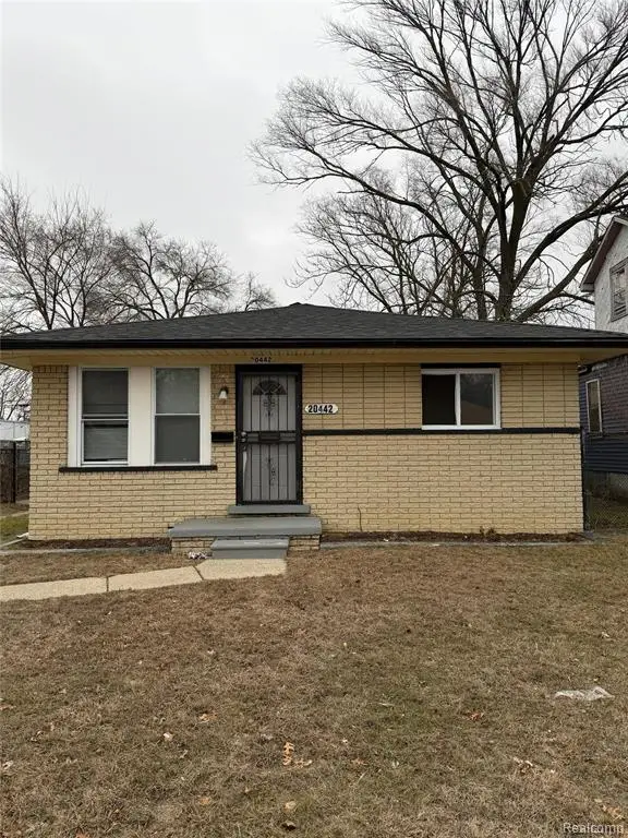 20442 Greenlawn, Detroit, MI 