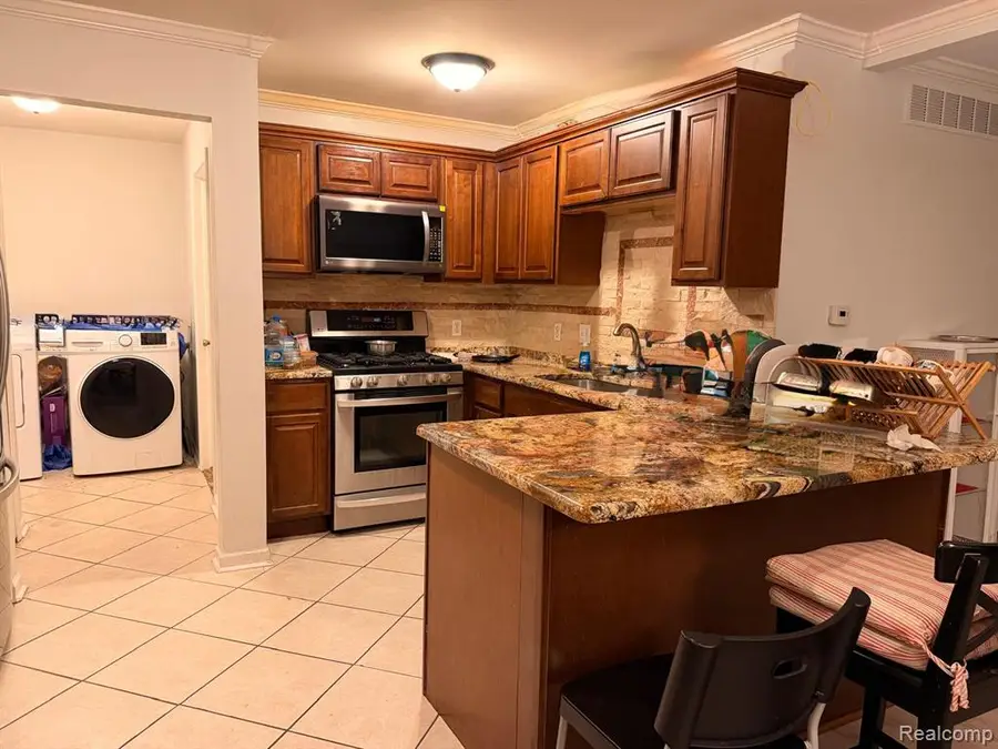 4080 April #21, Sterling Heights, MI  - Image #3