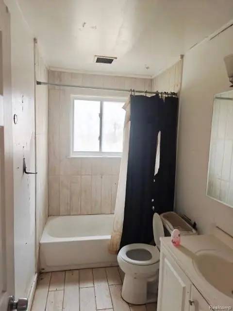 8291 Mettetal, Detroit, MI  - Image #3