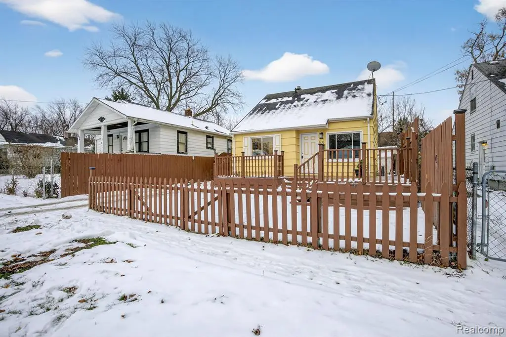 1413 Waldman, Flint, MI  - #1