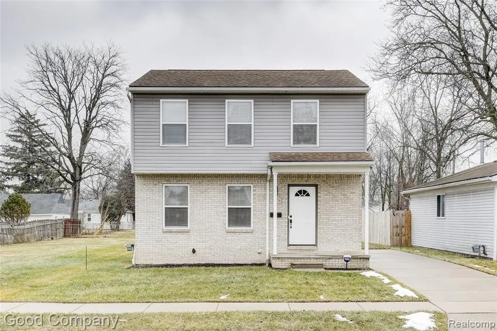 28076 Schram, Roseville, MI  - #1
