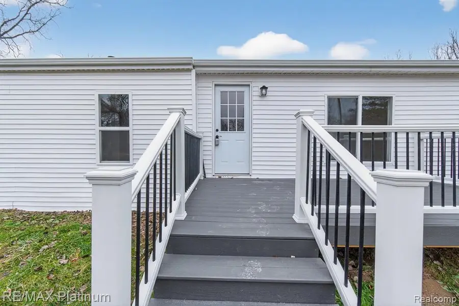15313 Livermore, Pinckney, MI 48169 - #2
