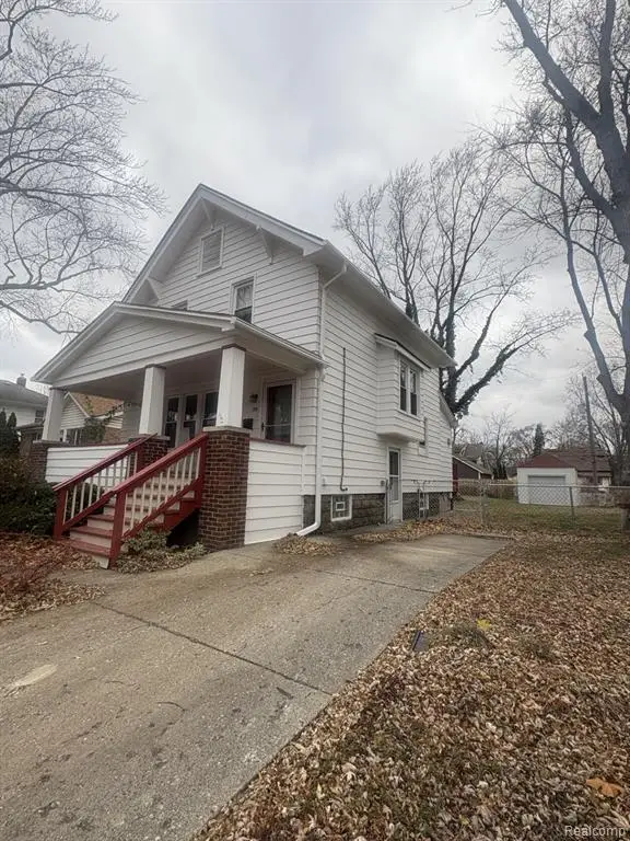 398 W Hazelhurst, Ferndale, MI  - Image #1