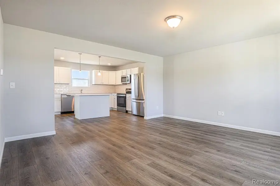 209 Wildflower, Hillsdale, MI  - Image #3