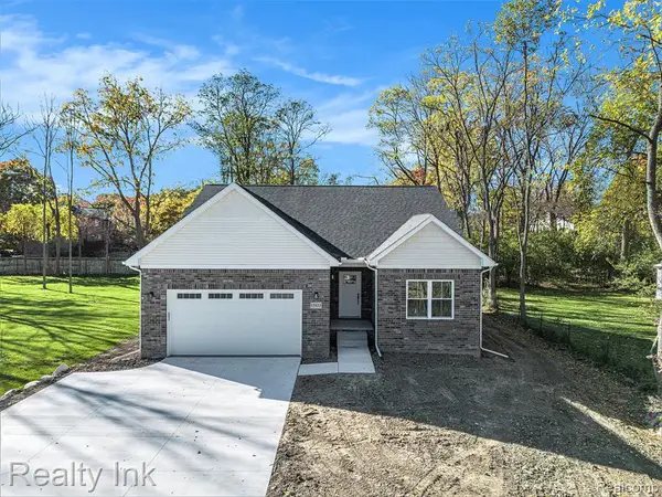 15833 Marilyn, Plymouth, MI 