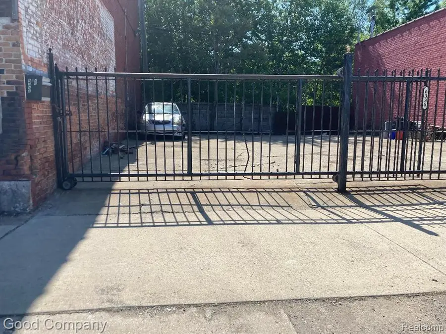 6338 Gratiot, Detroit, MI  - #2