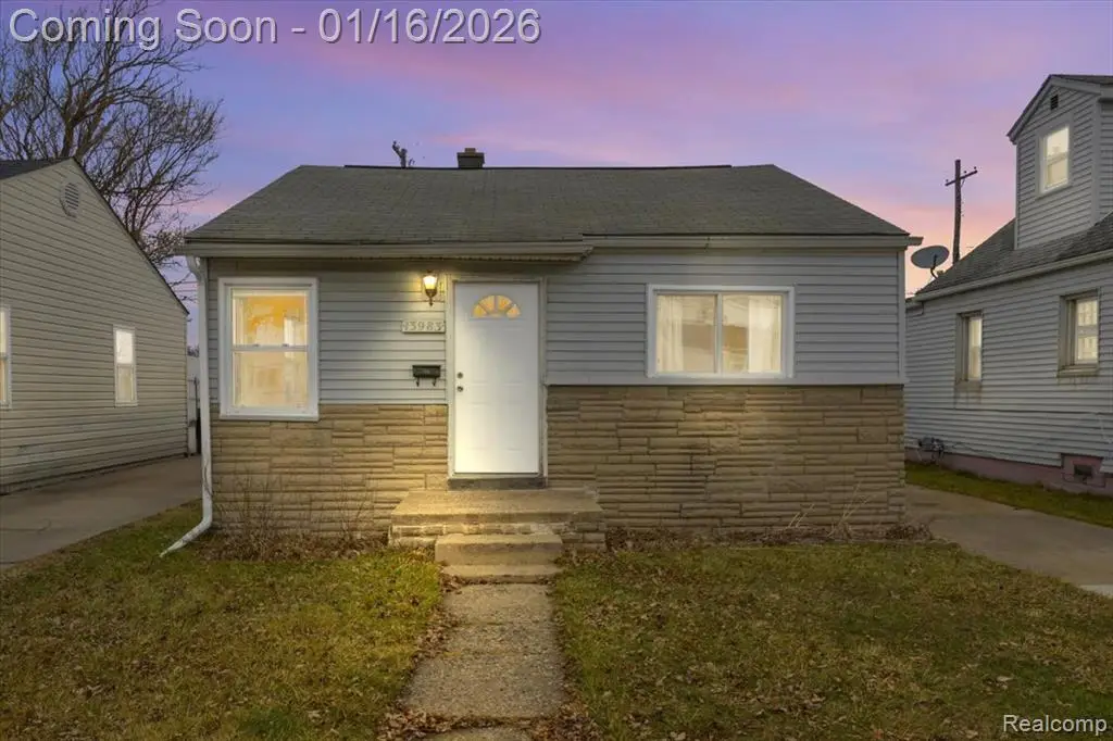 13983 Hobart, Warren, MI  - Image #1