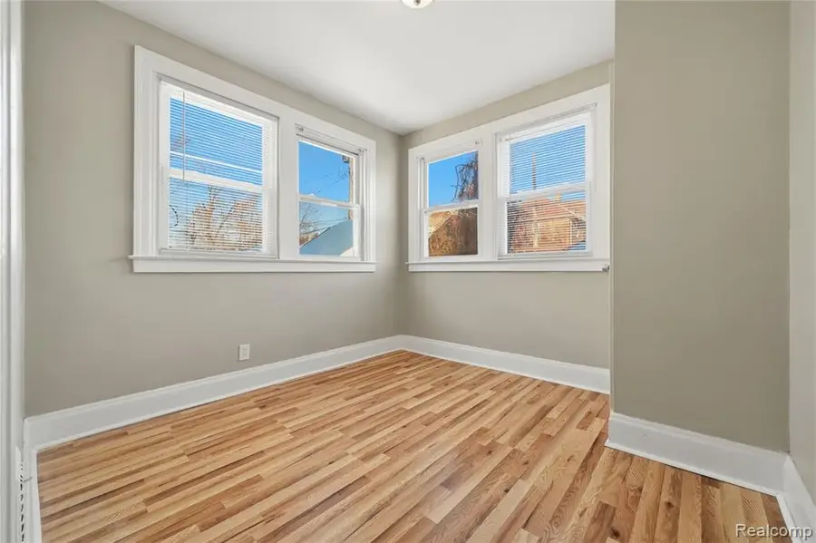 4200 W Buena Vista, Detroit, MI 48238 - #3