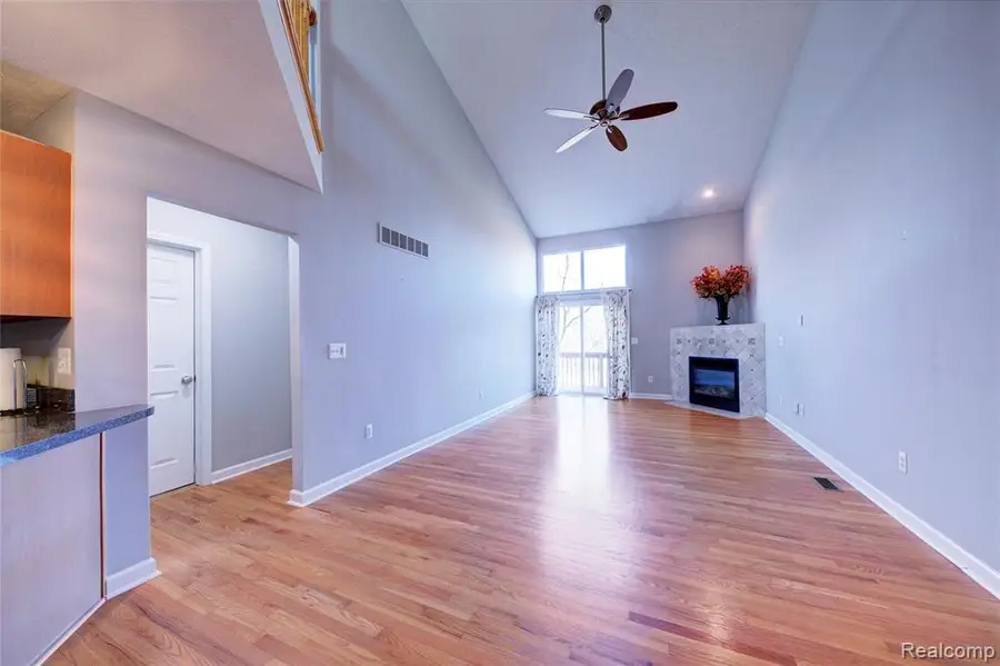 1040 Spirea, Howell, MI 48843 - Image #3