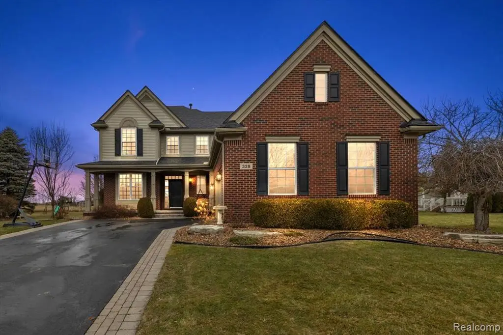 328 Franklin Lake, Oxford, MI  - #1