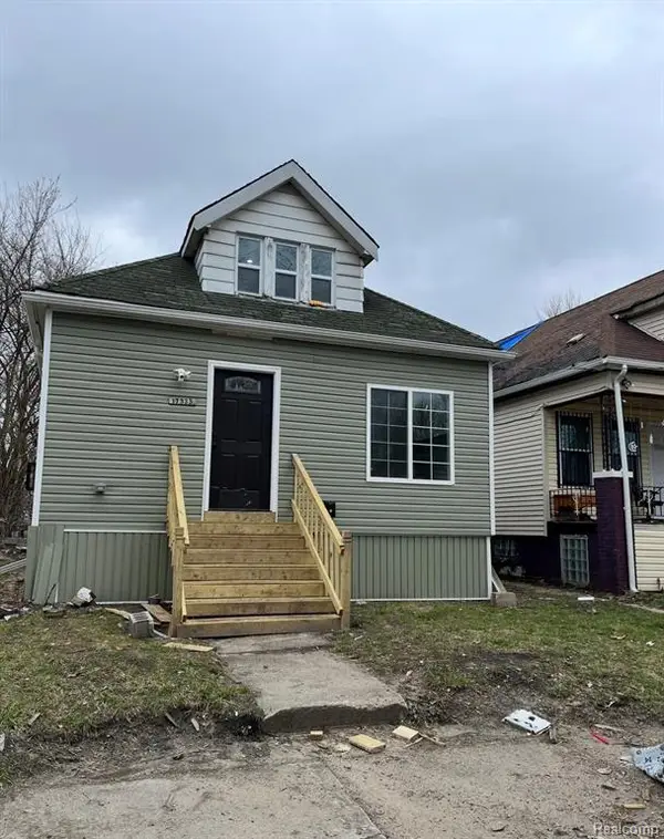 17333 Fenelon, Hamtramck, MI 