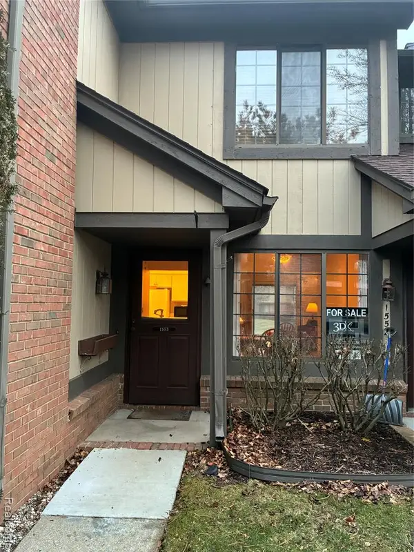 1553 Meadow Side, Rochester Hills, MI 