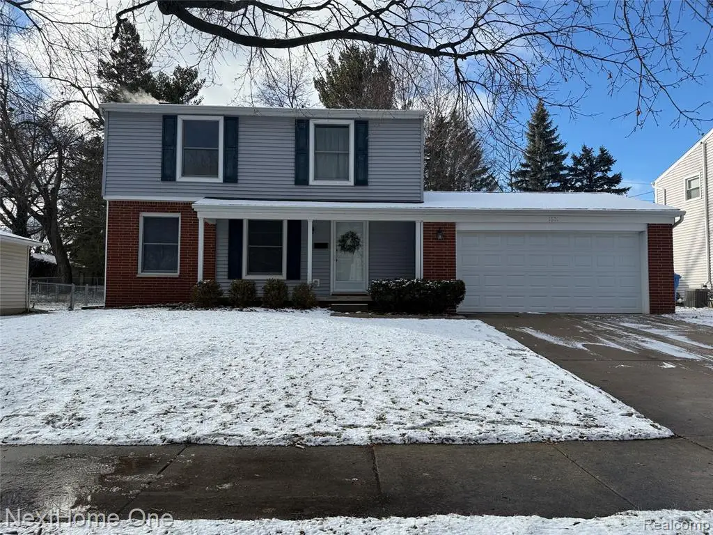 1601 N Fairview, Lansing, MI  - #1