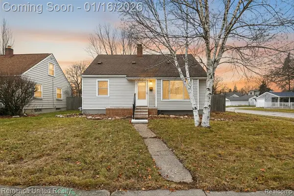 508 S Chocolay, Clawson, MI 