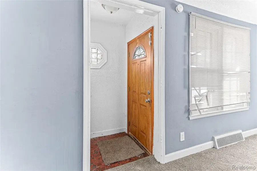 10597 Beaconsfield, Detroit, MI  - Image #3