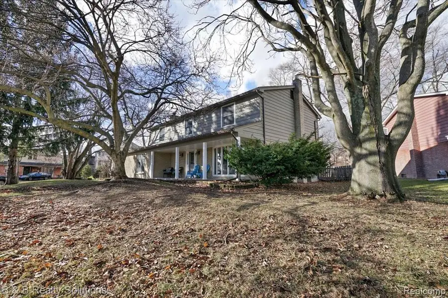 5011 Vincent, Shelby Charter Township, MI  - Image #3