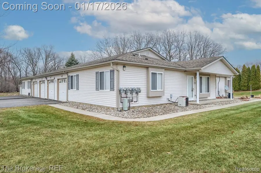 9443 Forestview, Grand Blanc, MI  - Image #3