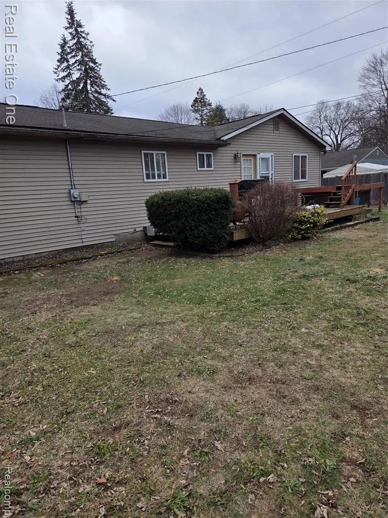 733 Luna, Lake Orion, MI  - Image #1