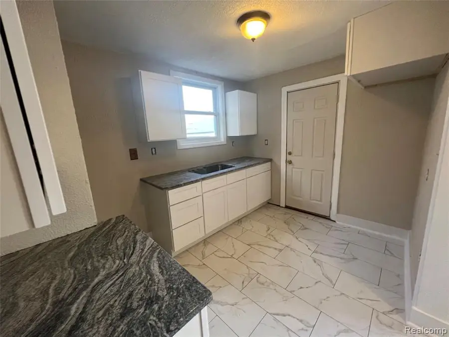 13960 Montrose, Detroit, MI  - Image #3