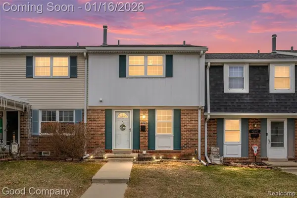 42146 Farragut, Northville, MI 