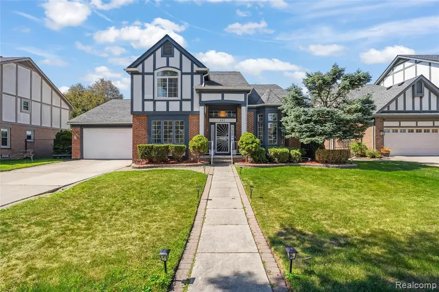 441 Parkview Drive, Detroit, MI  - Image #2