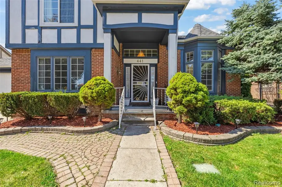 441 Parkview Drive, Detroit, MI  - Image #3