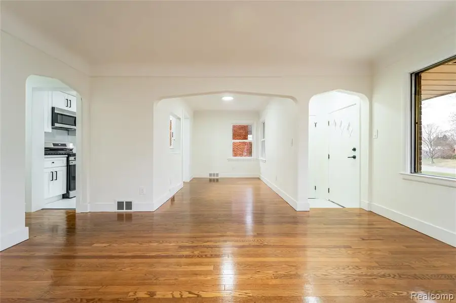 16535 Lincoln, Eastpointe, MI 48021 - #2