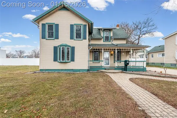 26240 Gibraltar, Flat Rock, MI 