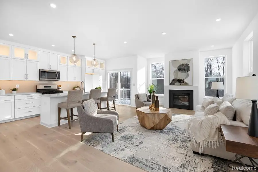 5404 Poppydrew #6, Ann Arbor, MI  - Image #3