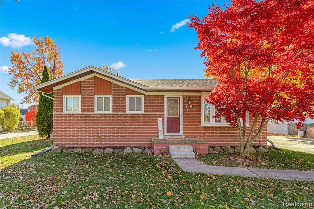 31549 John Hauk, Garden City, MI  - #1