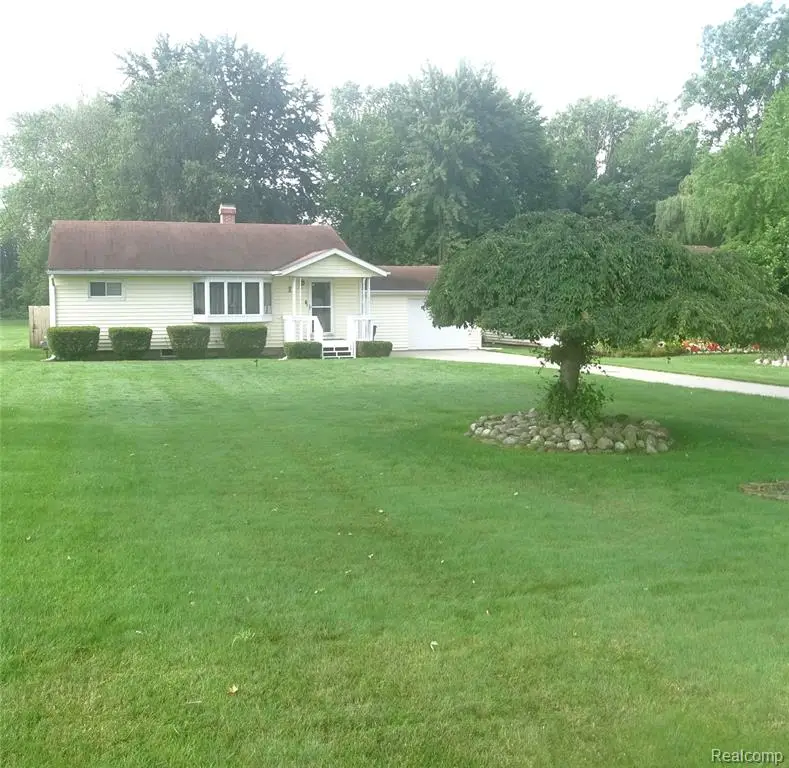 4694 King, Saginaw, MI  - Image #1