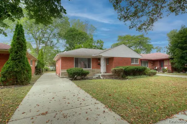 21661 Cloverlawn, Oak Park, MI 