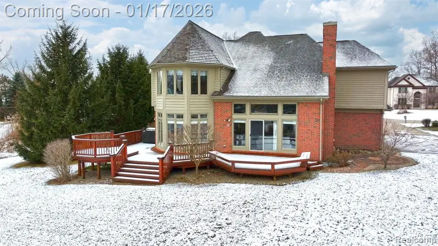 22356 Diamond, Farmington Hills, MI  - Image #2