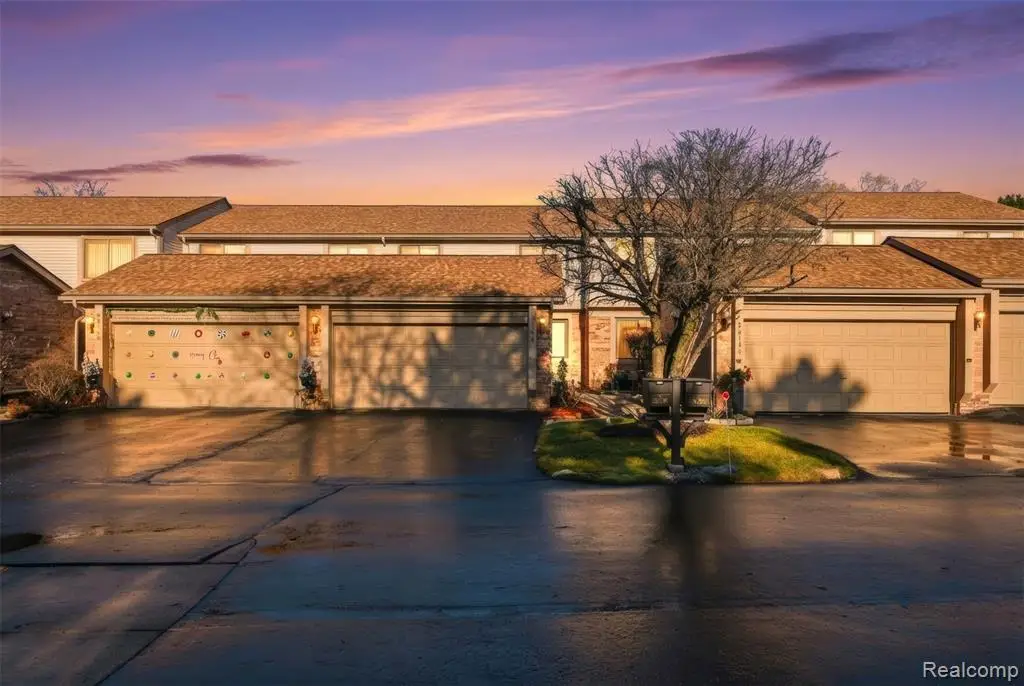 20148 Evergreen Meadows, Southfield, MI  - Image #1