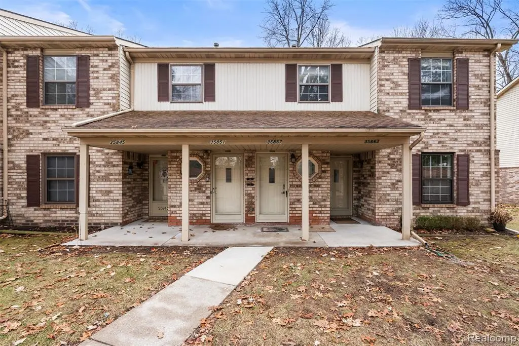 35857 Hunter, Westland, MI  - Image #1