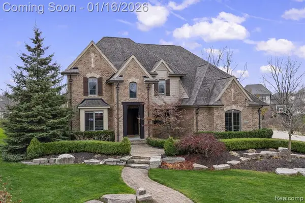 3575 Royal Berkshire, Oakland, MI 