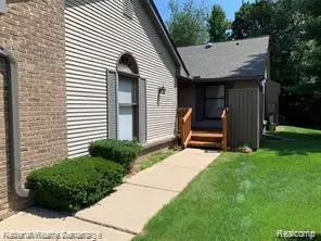 14112 Meadow Hill, Plymouth, MI 