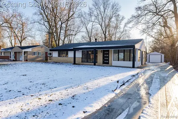 2483 Walce, West Bloomfield, MI 