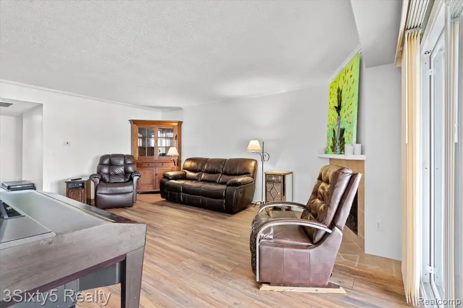 1731 Cliffs #202, Ypsilanti, MI  - Image #3