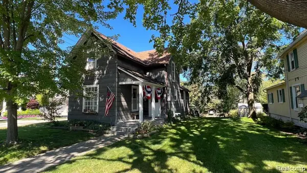 164 Albertson, Rochester, MI 