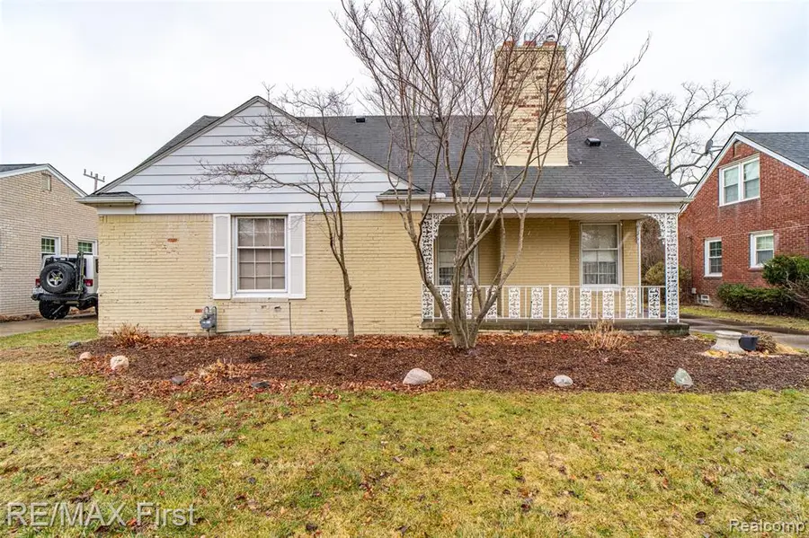 1039 Somerset, Grosse Pointe, MI  - Image #2