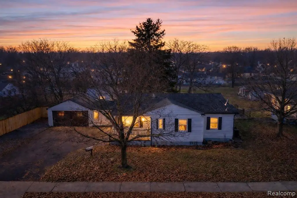 14001 Beech Daly, Redford, MI  - #1