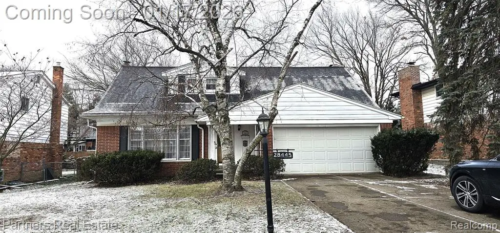 28445 Fontana, Southfield, MI  - Image #1