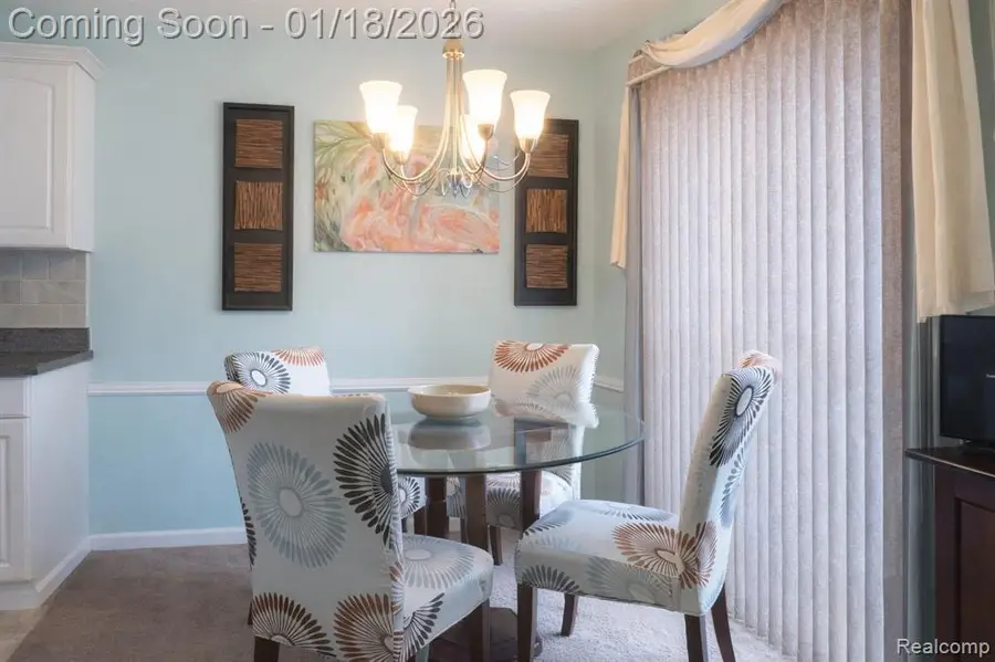 20210 Vernier #E4, Harper Woods, MI  - Image #3