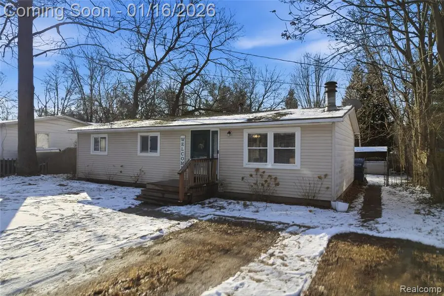 4901 Lake Grove, White Lake, MI  - Image #2