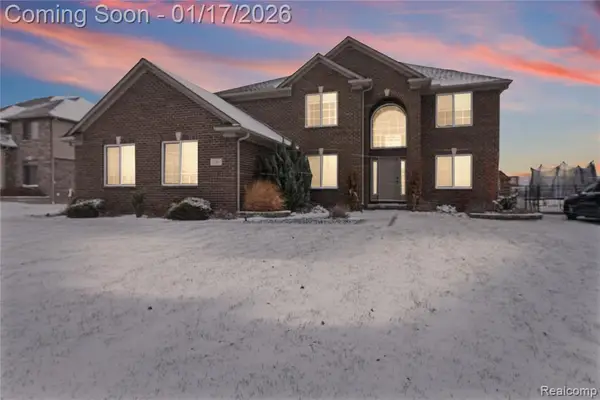 32363 Adam Brown, Rockwood, MI 48173