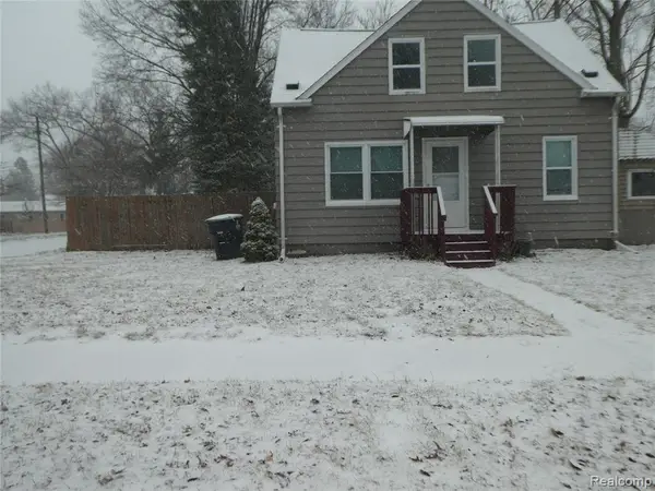 35209 Sheridan, Westland, MI 