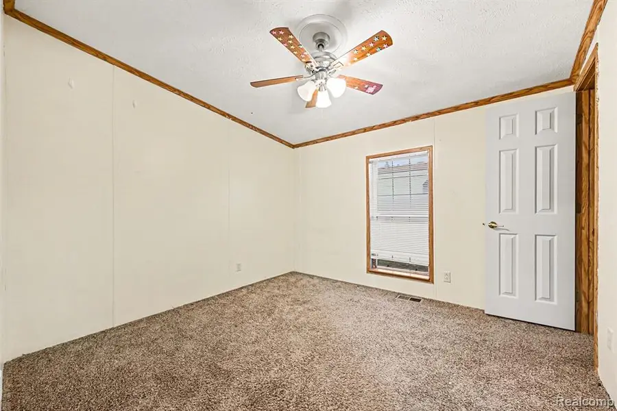 9261 Fairview, Salem, MI  - Image #3